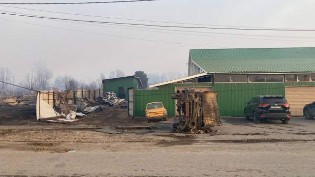 Последствия пожара в поселке Сосьва
