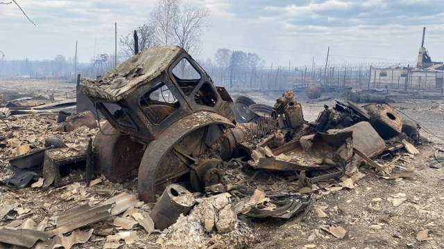 Последствия пожара в поселке Сосьва