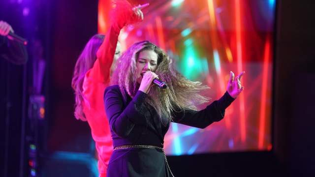 5sta Family и Ясмин Поклонская