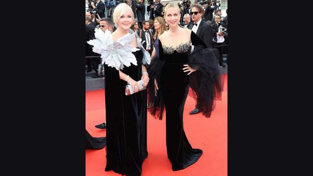 Юлия и Дарья Янины