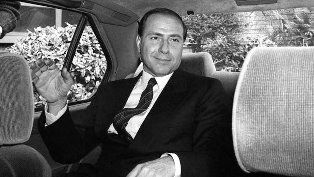 Сильвио Берлускони, 1986 год