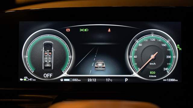 Либо с классическими циферблатами