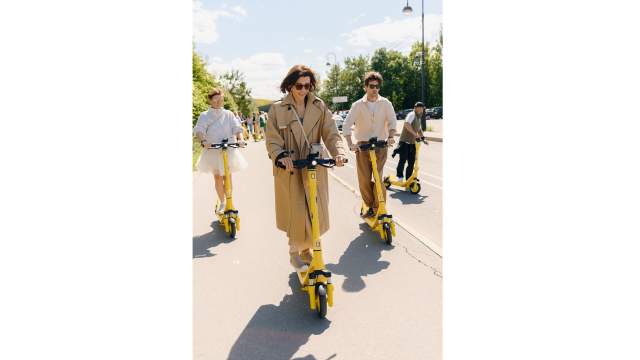 Ольга Филипук, Алина Астровская и Антон Лаврентьев