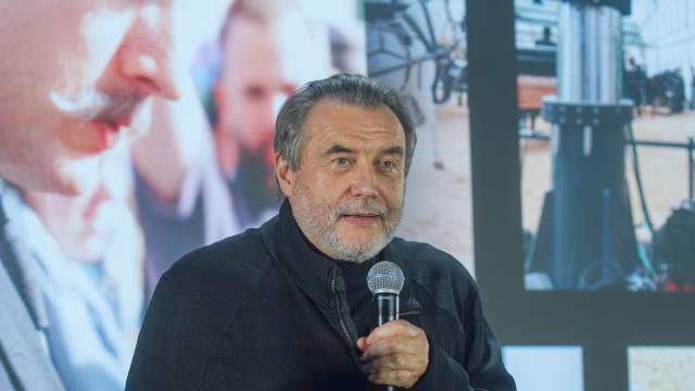  Алексей Учитель