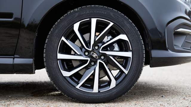 Размер дисков — 16 дюймов