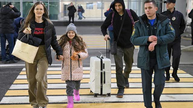 Прибытие эвакуированных граждан РФ из сектора Газа в Москву