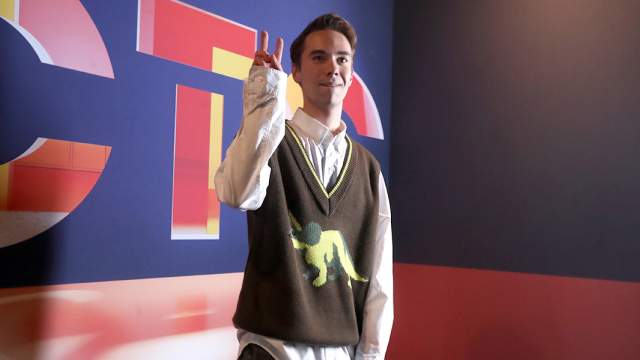 Денис Власенко