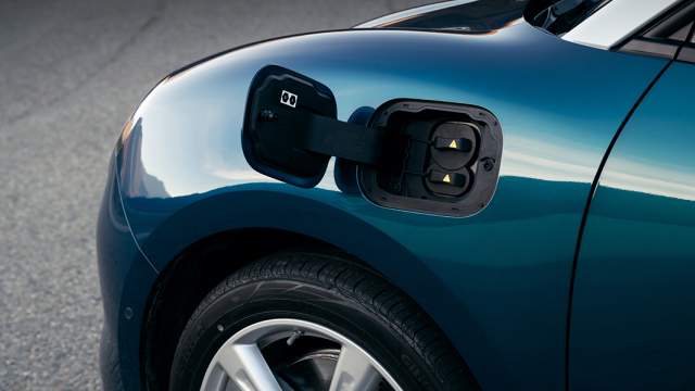 Разъем быстрой зарядки — формата CSS2