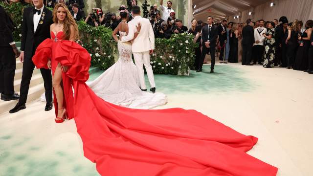 Shakira poses at the Met Gala