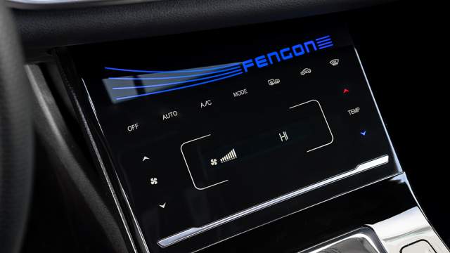 Управление климат-контролем сенсорное