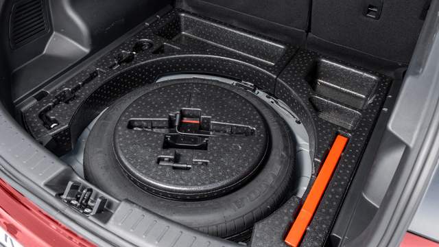 В подполье есть запаска