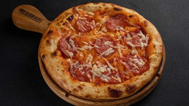 Хачапури с пеперони,