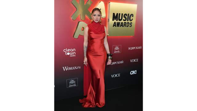 Певица Anna Asti