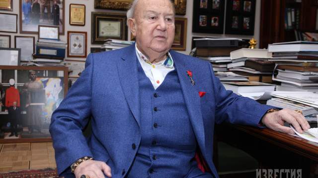 Интервью «Известиям»