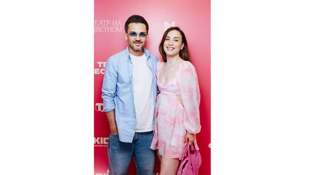 Виктория Дайнеко с мужем