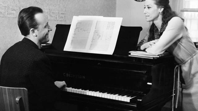 13 сентября1968 года. Композитор Родион Щедрин и его жена балерина Майя Плисецкая