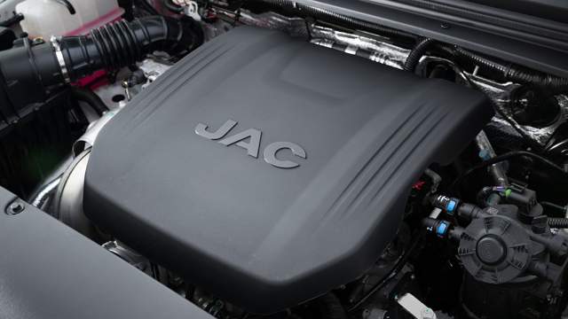 Под капотом двухлитровый турбодизель мощностью 163 л.с