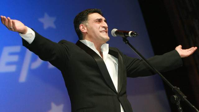 Режиссер Тигран Кеосаян во время премьеры своего фильма «Заяц над бездной». 2006 год