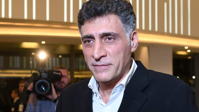 Режиссер Тигран Кеосаян во время премьеры своего фильма «Крымский мост. Сделано с любовью!» в концертном зале «Зарядье» в Москве. 2018 год