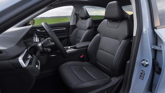 Подушки передних кресел коротковаты