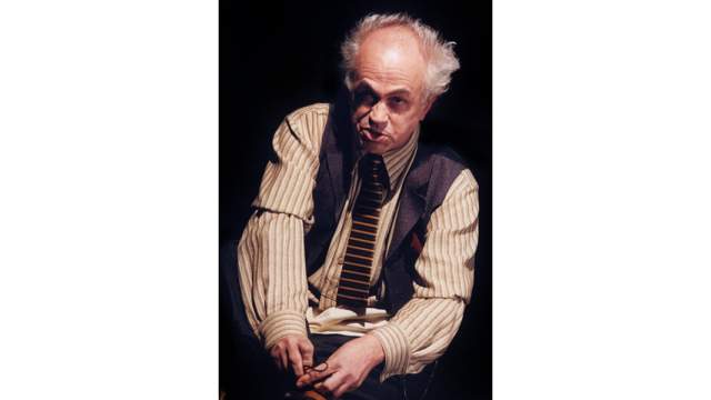 Алексей Золотницкий в постановке "Когда я умирала"