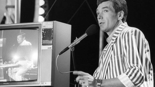  Москва. Хит-парад ТАСС "Музыкальный Олимп". Ведущий Юрий Николаев представляет участников ансамбля "Машина времени".