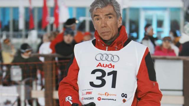 Телеведущий Юрий Николаев в парке «Яхрома», где состоялась знаменитая гонка Audi Stars Cup