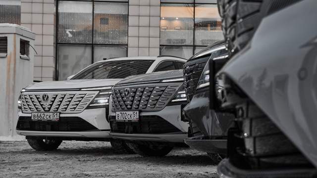 Changan CS75Plus получил выразительную решетку радиатора под названием Vertical Force