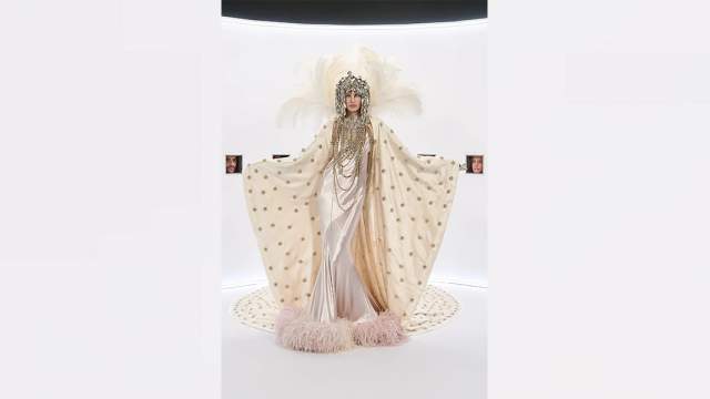 Показ модного дома Valentino