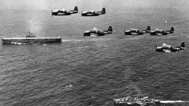 Бомбардировщики-торпедоносцы Grumman TBF Avenger 