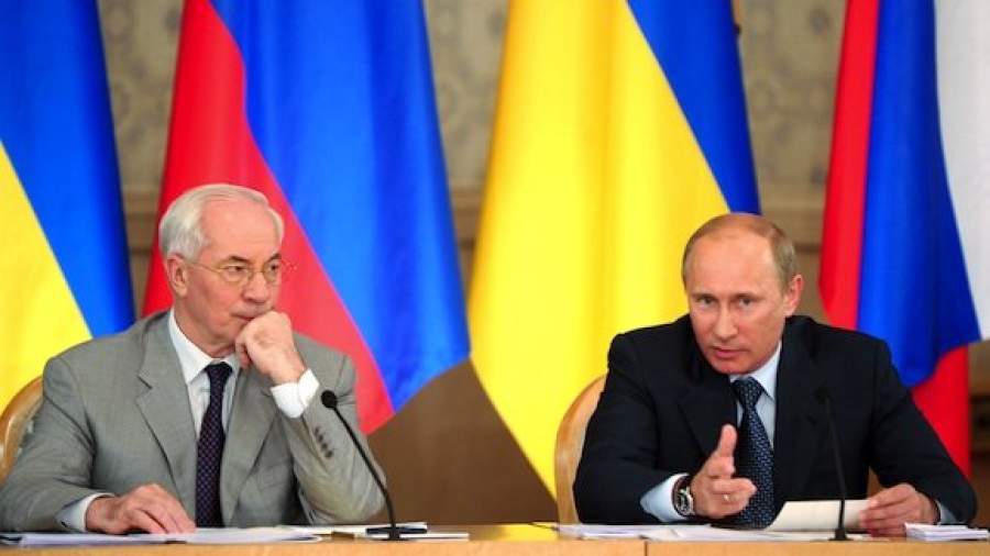 Путин и Азаров обменялись газовыми формулами 