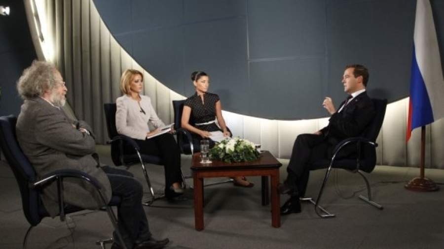 Почему Медведев дал интервью грузинскому телеканалу 