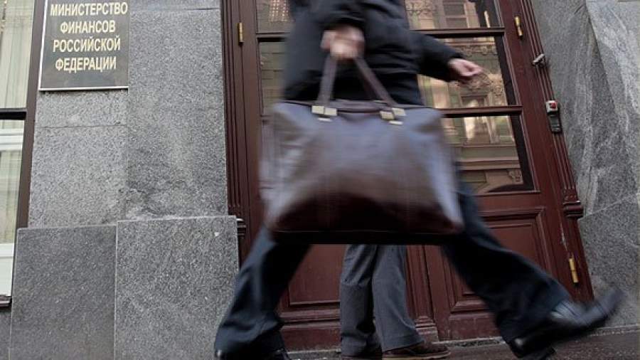 Минфин предлагает обсуждать миллиардные госзакупки в Госдуме