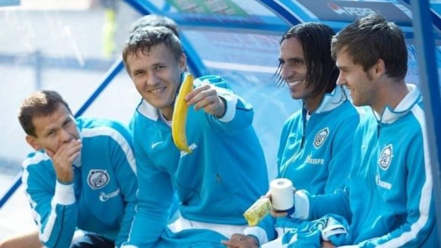 Болельщикам запретят скрывать на трибуне лицо