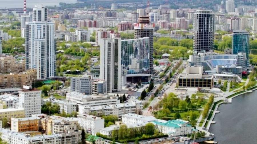 Фиги на Плотинке и «вкусное» метро