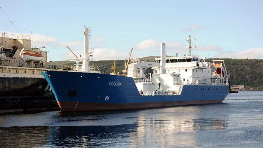 В Арктике появится российский радиационный корабль-мусорщик