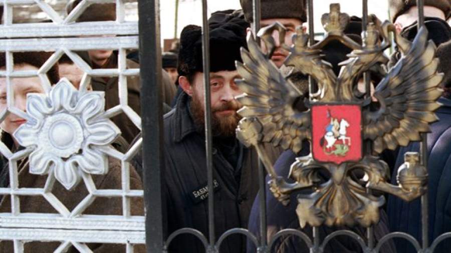 Арестантам в СИЗО запретили ругаться матом и говорить по фене