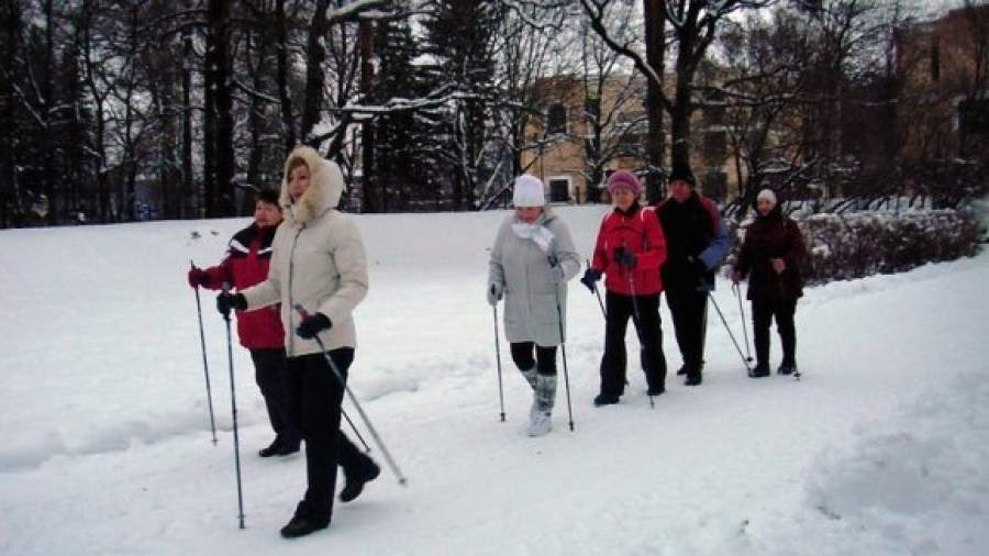 Регионы борются с экстремизмом ходьбой и экскурсиями
