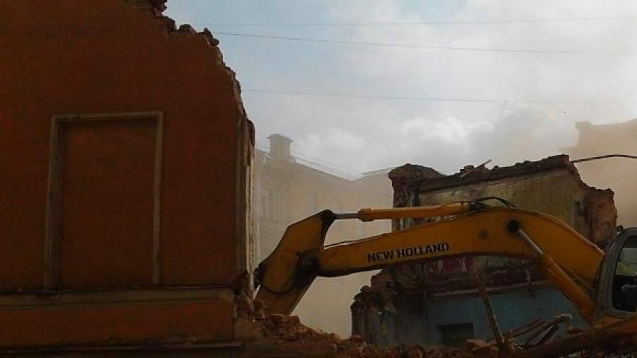 Застройщик настаивает на законности сноса дома Рогова