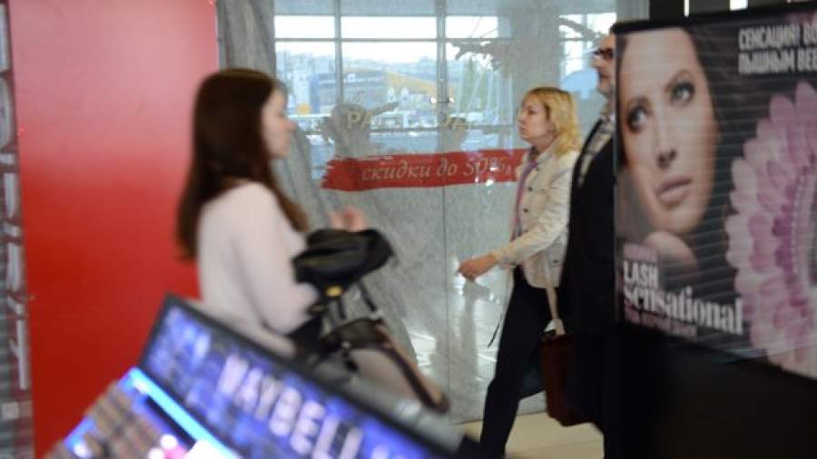 Ставки и спрос на торговую недвижимость продолжили падение