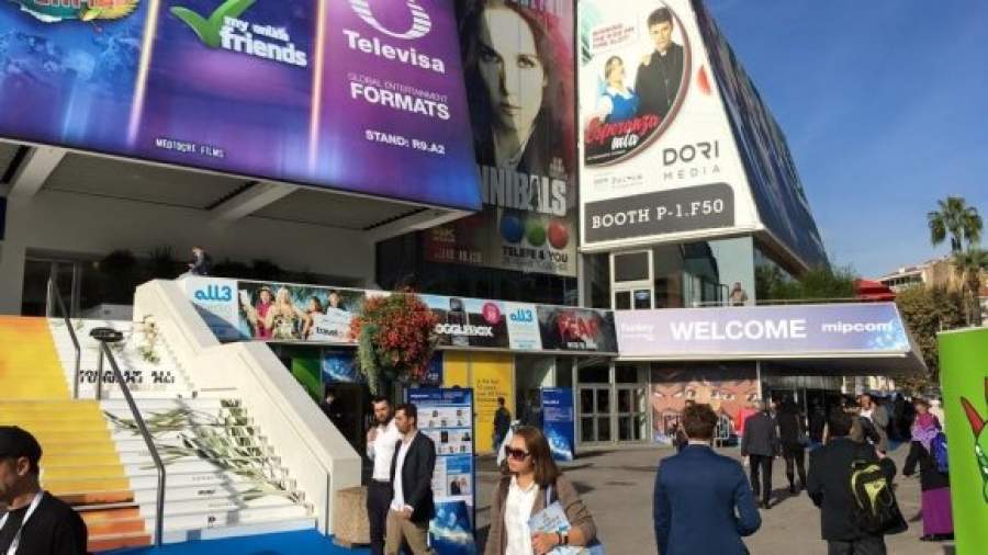 Малдер, Скалли и новая Наташа Ростова появились на Круазетт