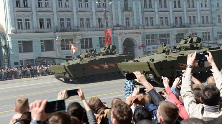 Внутренние войска отказались от «Арматы» и «Бумеранга»