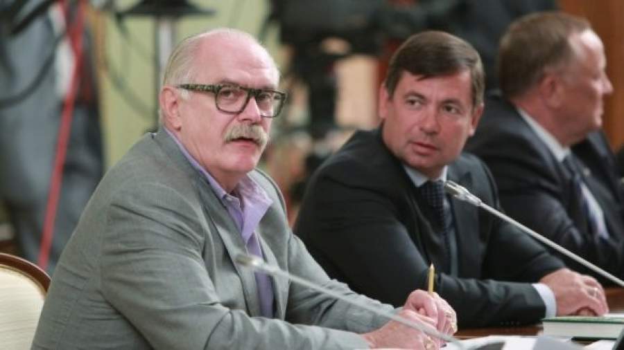 Никита Михалков просит больше земли под Дворец кино в «Лужниках»