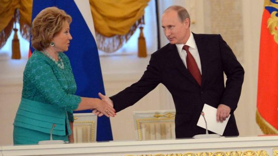 Путин обсудит с руководством СФ возможность увеличения числа сенаторов