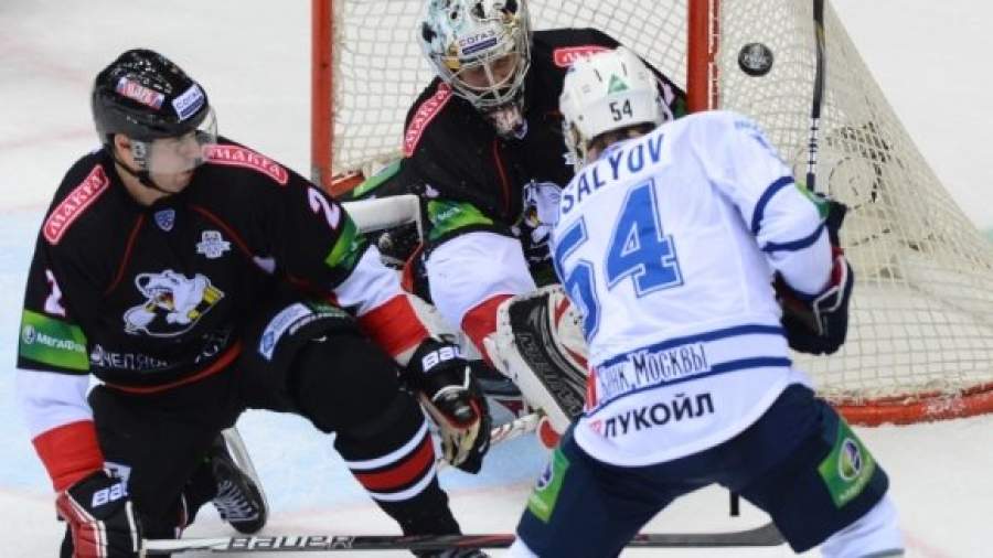 «Трактор» сломил «Динамо» в Челябинске