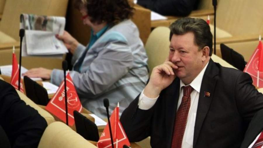 Депутаты обвиняют правительство в нарушении указаний президента