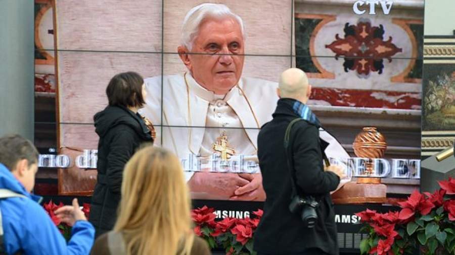 Ватикан лишился дара речи из-за отставки папы