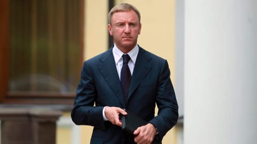 Единороссы вызовут на ковер министра образования