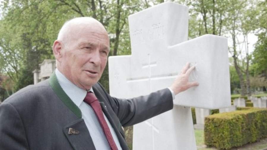 Петер Сиксль: «Имя каждого погибшего в войну надо высечь на камне»