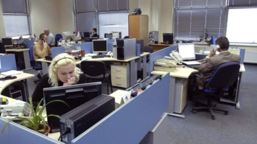 Фонд социального страхования наймет 13 тыс. человек